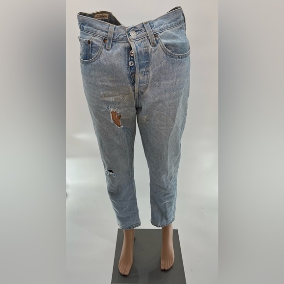 Levis Distressed Light Blue Jeans - Picture 1 of 9